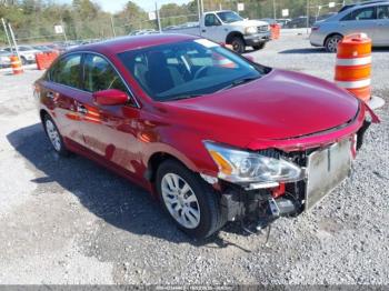  Salvage Nissan Altima