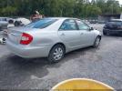 Toyota Camry Le Image 12
