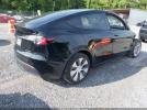 Tesla Model Y Image 18