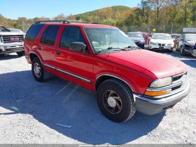  Salvage Chevrolet Blazer