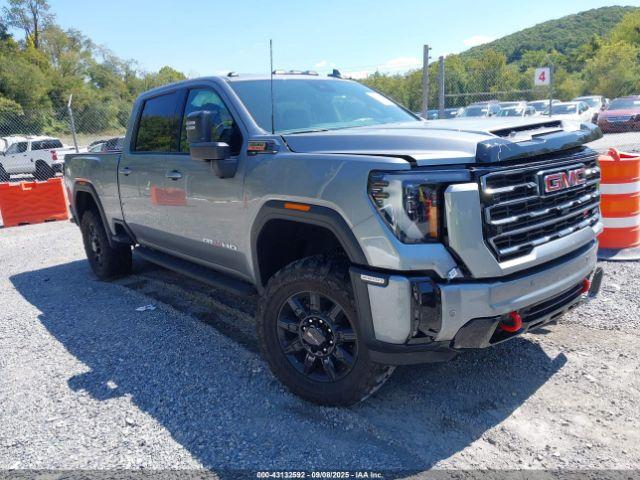  Salvage General Motors Sierra 2500HD