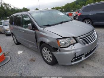  Salvage Chrysler Town & Country