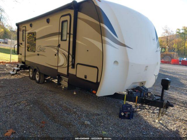  Salvage Keystone Cougar 24s