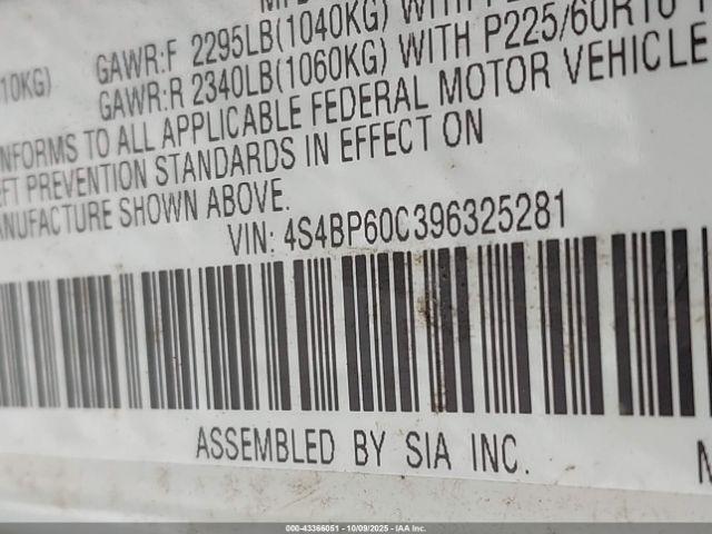 Subaru Outback 2.5i Image 13