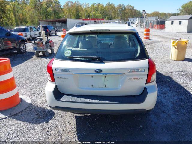 Subaru Outback 2.5i Image 5