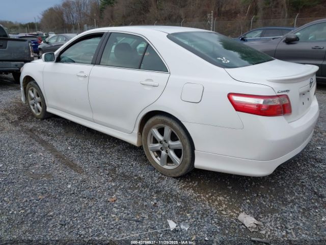 Toyota Camry Se V6 Image 16