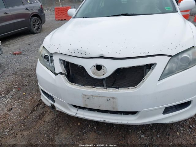 Toyota Camry Se V6 Image 13