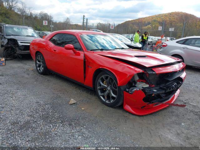  Salvage Dodge Challenger