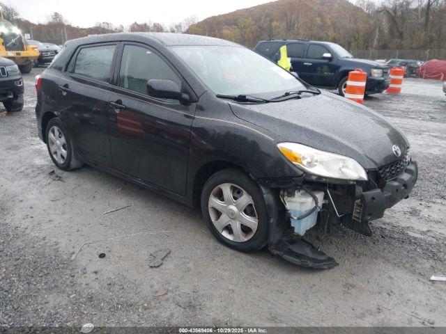  Salvage Toyota Matrix
