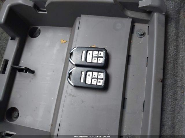 Honda Odyssey Image 9