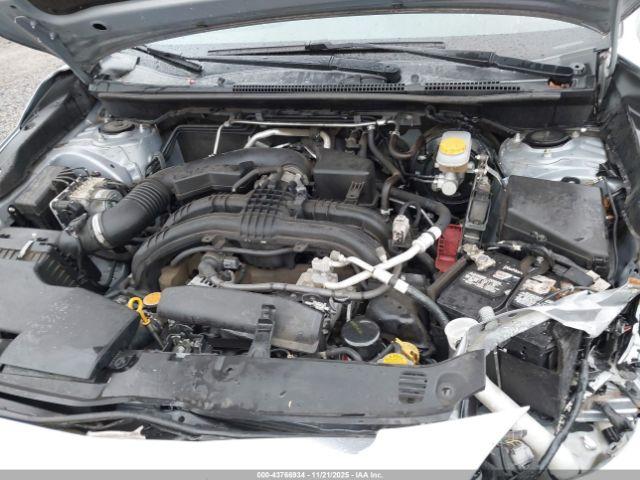 Subaru Crosstrek 2.0i Premium Image 14