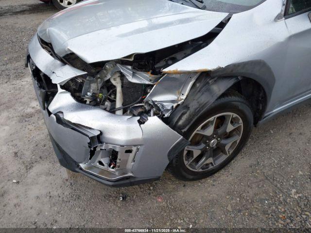 Subaru Crosstrek 2.0i Premium Image 16