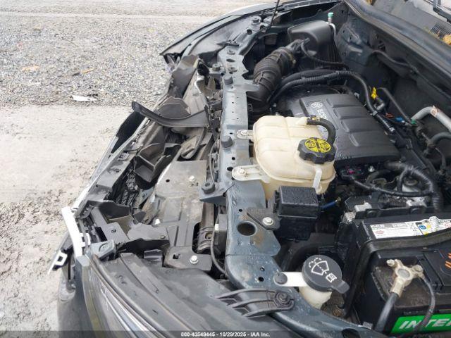 Buick Encore Preferred Image 14