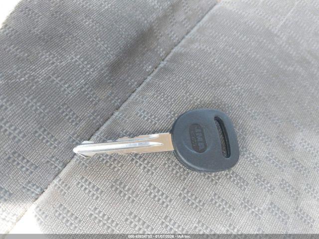 Saturn Ion 2 Image 4