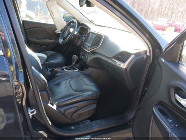 Jeep Cherokee Limited Image 5