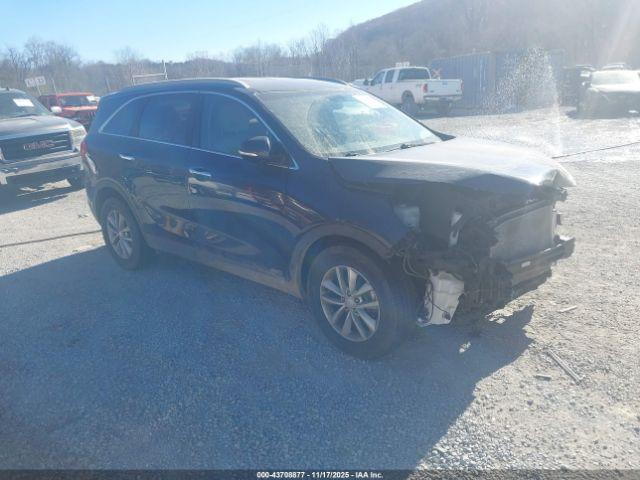  Salvage Kia Sorento