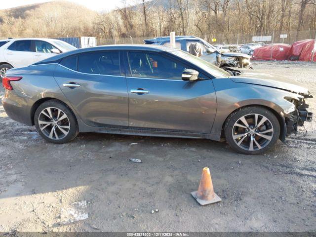 Nissan Maxima 3.5 Sv Image 10