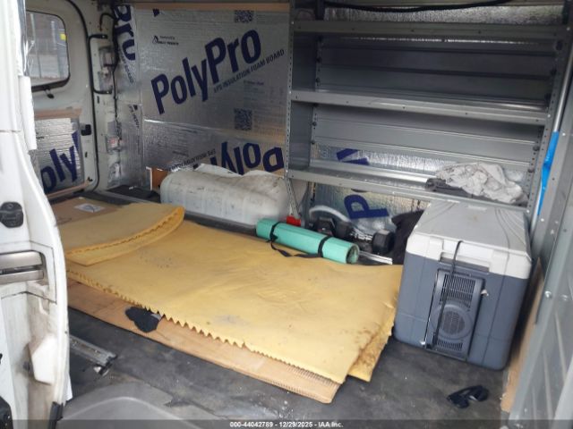 Nissan Nv Sv V6 Image 11