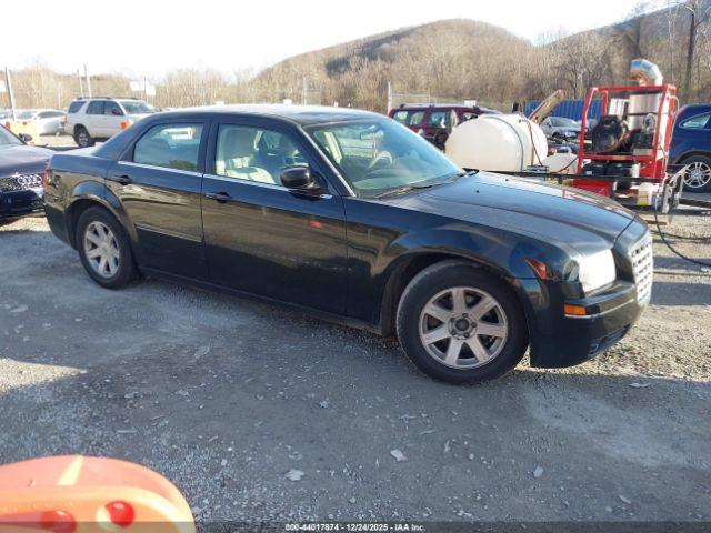 Salvage Chrysler 300