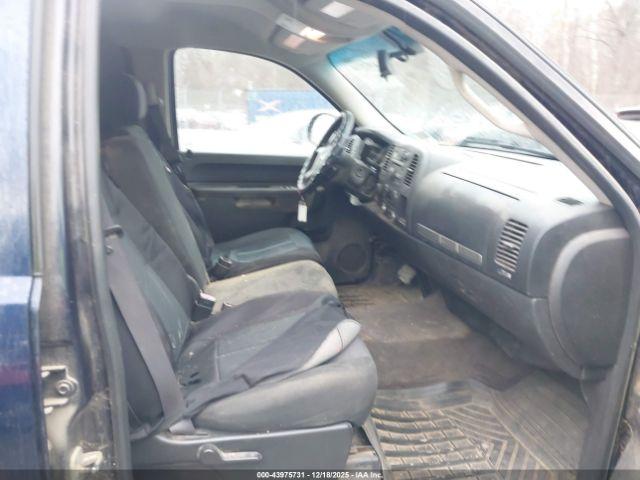 Chevrolet Silverado 1500 Lt Image 16