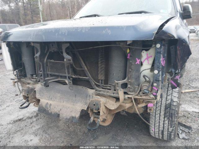 Chevrolet Silverado 1500 Lt Image 2