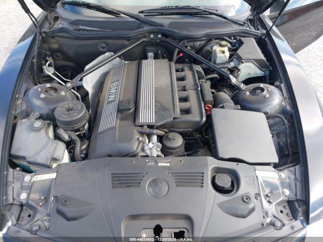 BMW Z Series 3.0i Image 2