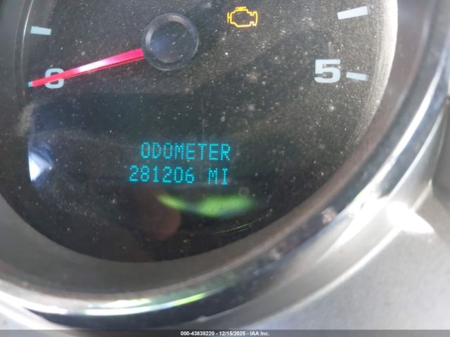 Chevrolet Silverado 2500 Lt2 Image 16