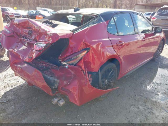 Toyota Camry Xse Image 3