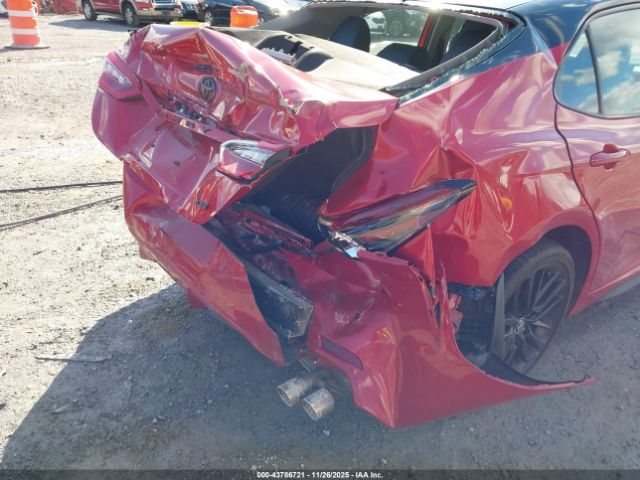 Toyota Camry Xse Image 8