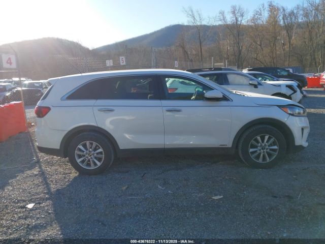 Kia Sorento 3.3l Lx Image 12