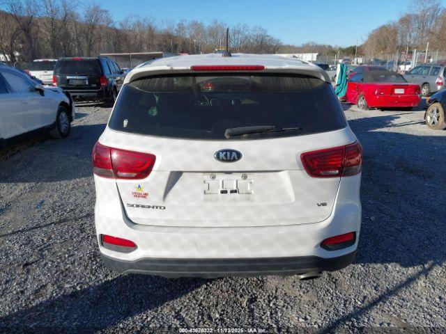 Kia Sorento 3.3l Lx Image 15