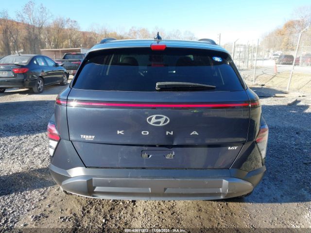 Hyundai KONA Limited Image 12