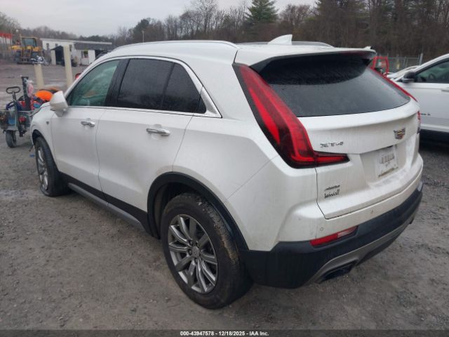 Cadillac XT4 Premium Luxury Image 4