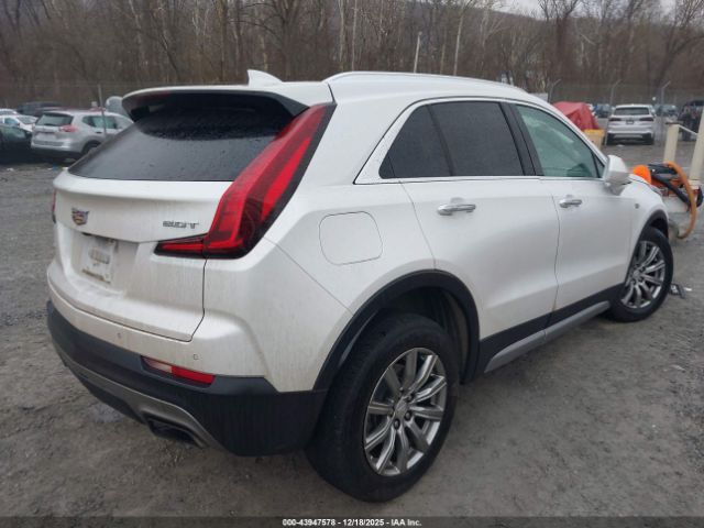 Cadillac XT4 Premium Luxury Image 18