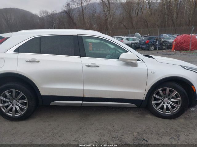 Cadillac XT4 Premium Luxury Image 9