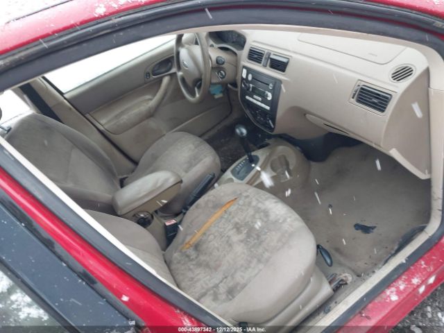 Ford Focus Zx4 Image 10