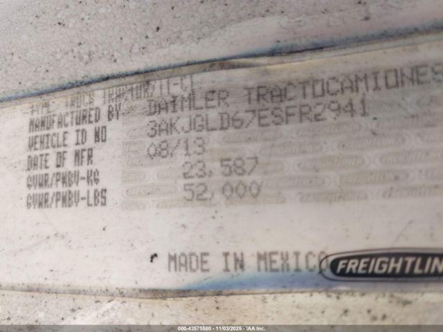 Freightliner Cascadia 125 Image 8