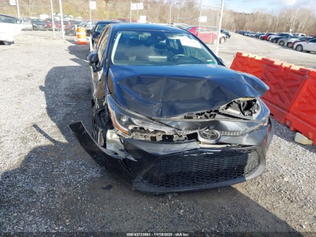 Toyota Corolla Le Image 6