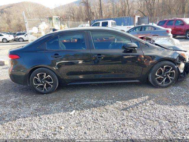 Toyota Corolla Le Image 12