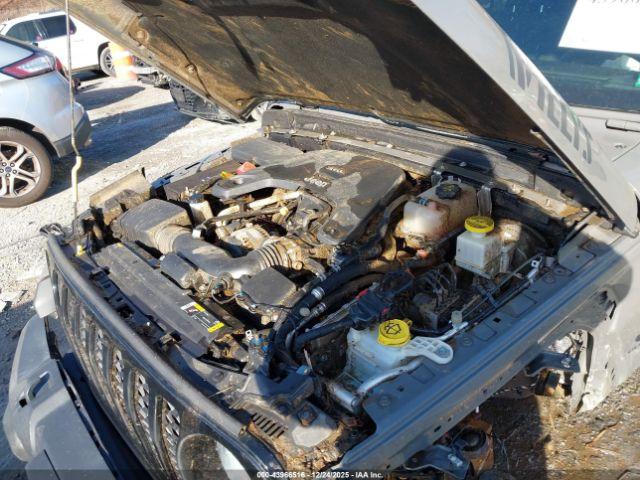 Jeep Gladiator Willys 4x4 Image 5