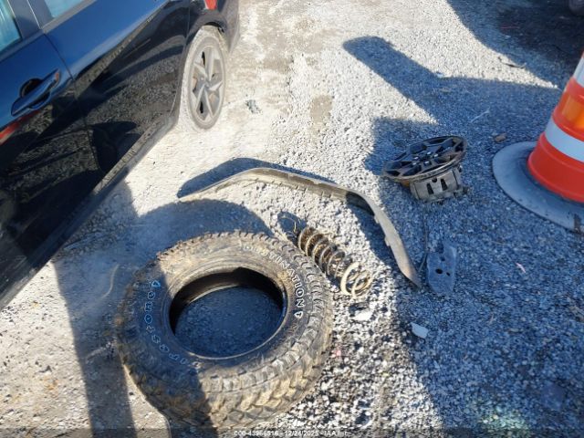 Jeep Gladiator Willys 4x4 Image 4