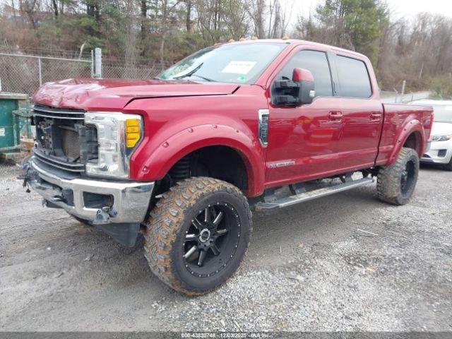 Ford F-250 Lariat Image 2