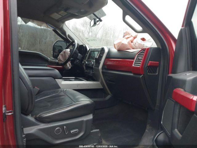 Ford F-250 Lariat Image 6