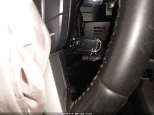 Ford F-250 Lariat Image 17