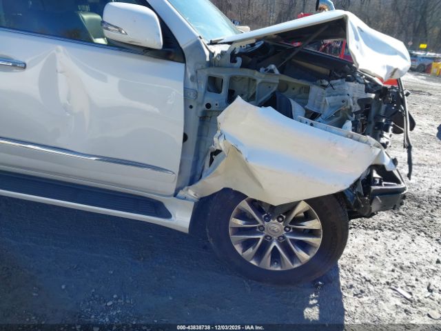 Lexus Gx Premium Image 10