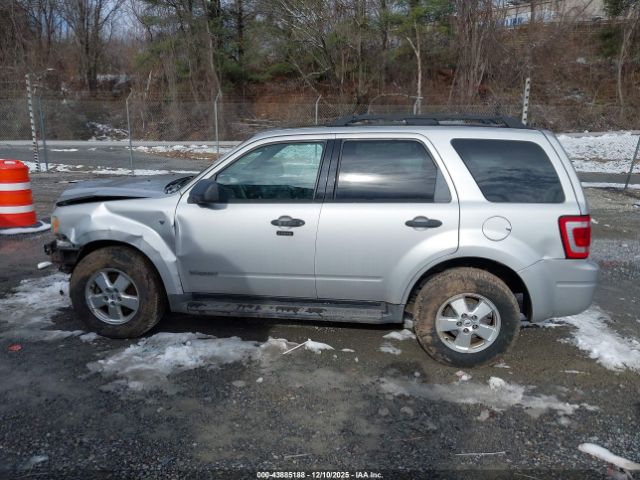 Ford Escape Xlt Image 4