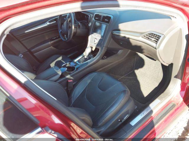 Ford Fusion Titanium Image 5