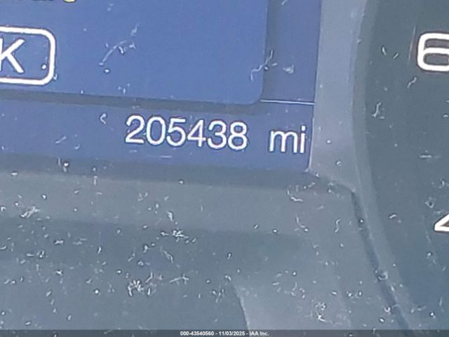 Ford Explorer Image 16