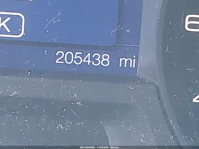 Ford Explorer Image 16