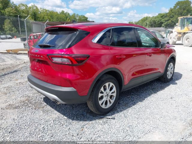 Ford Escape Active Image 8